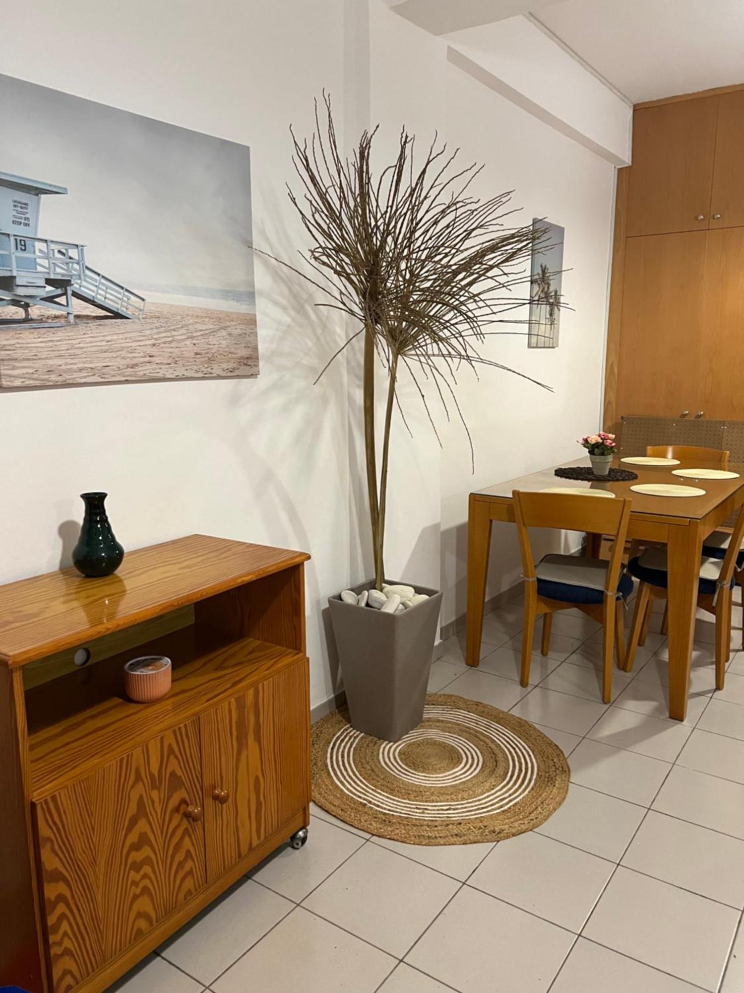 Makenzie 2 Rooms Larnaca Eksteriør billede